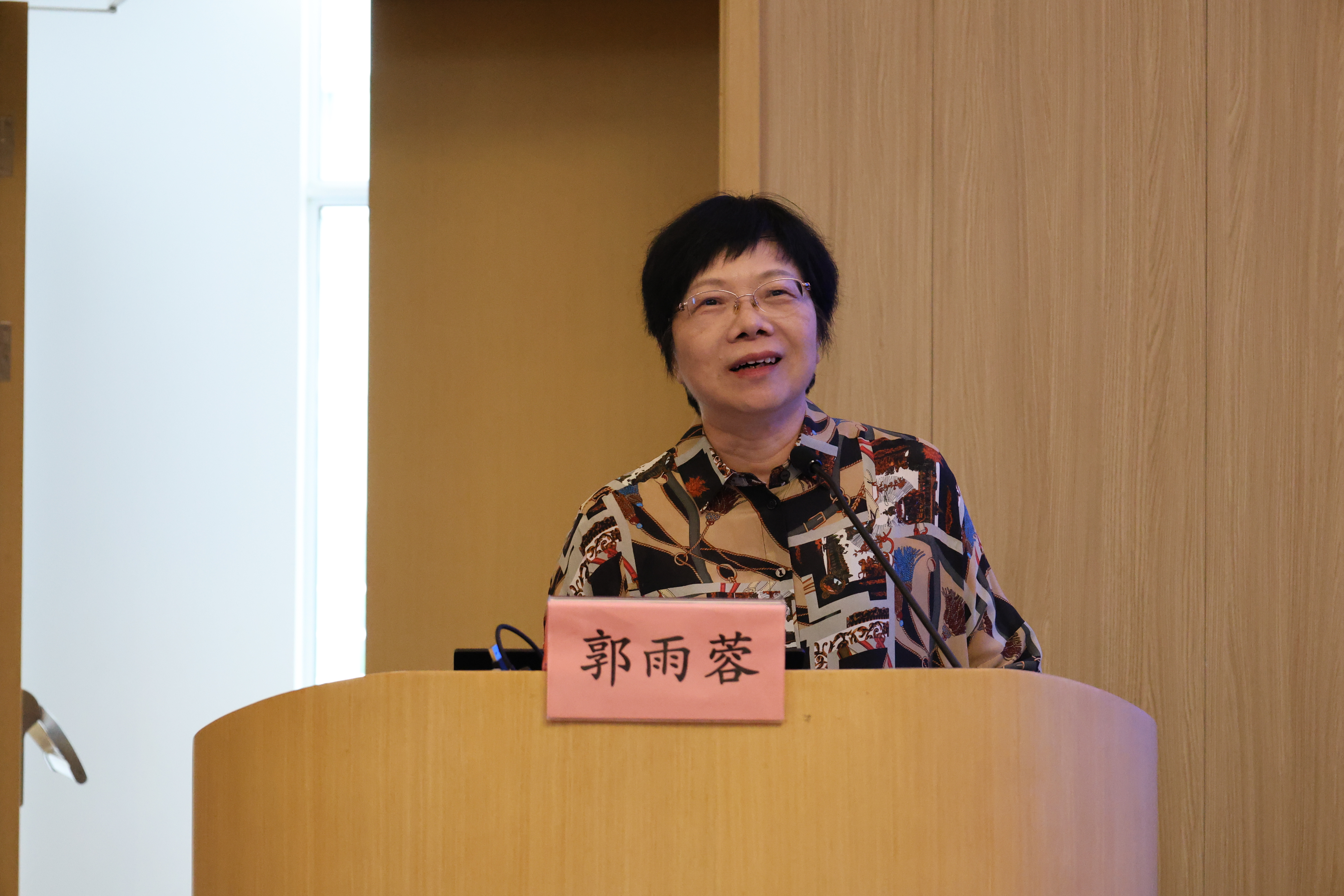 1.郭雨蓉书记.JPG